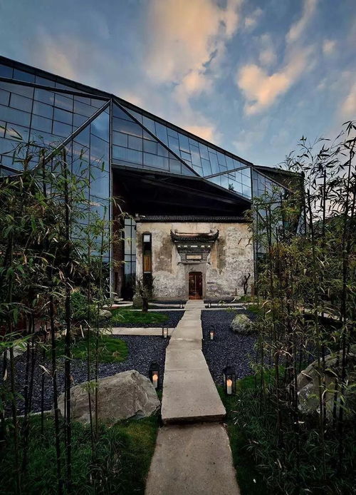 从“一夜刷屏”到“持续吸金” 文化产业的破局与文创产品的变现路径